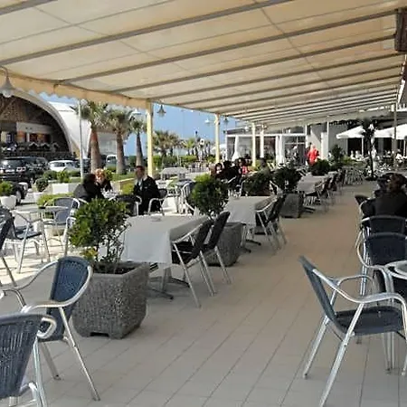 Kristal Hotel